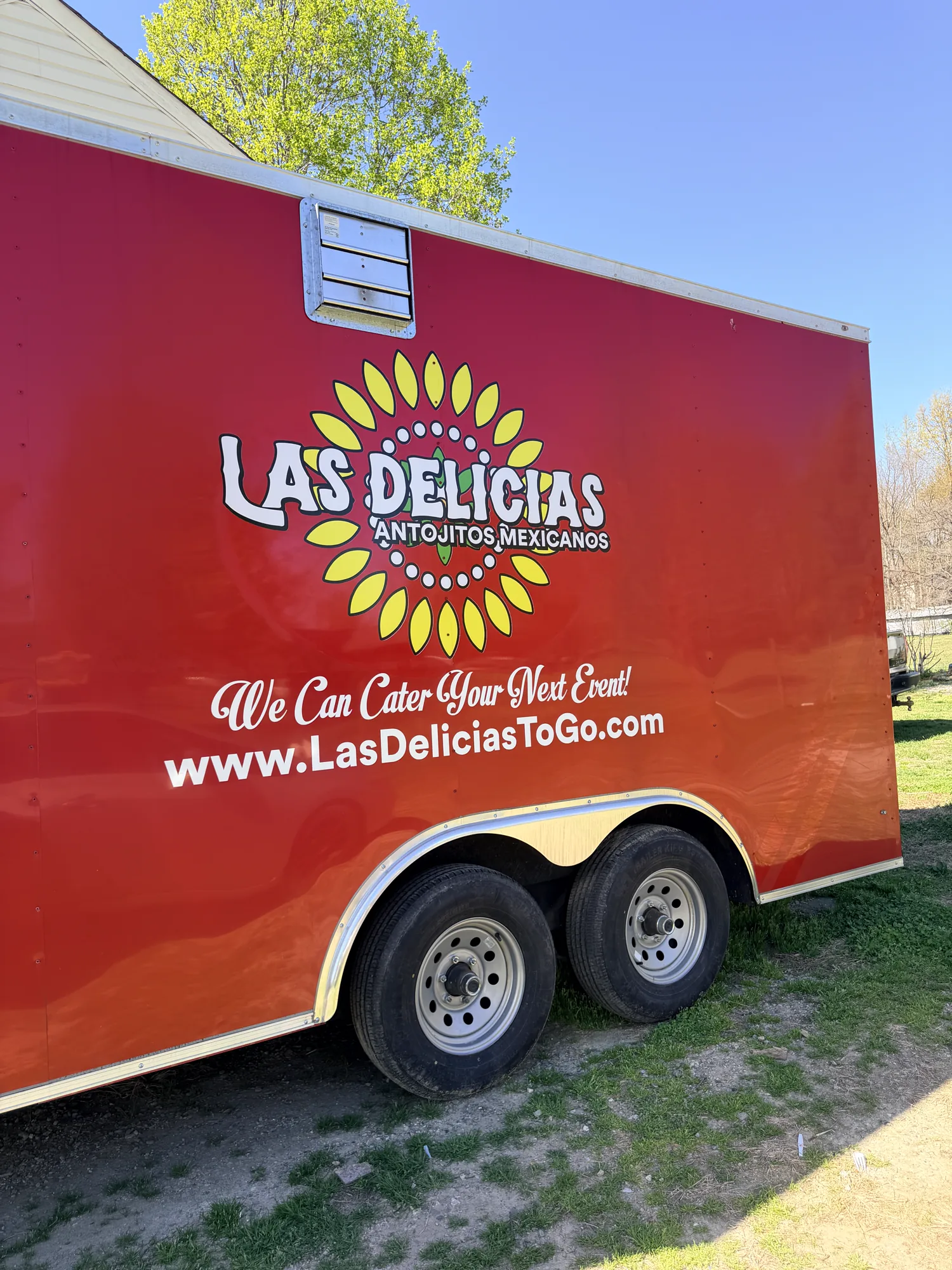Catering trailer lettering and logo graphics for Las Delicias Antojitos Mexicanos in Delaware