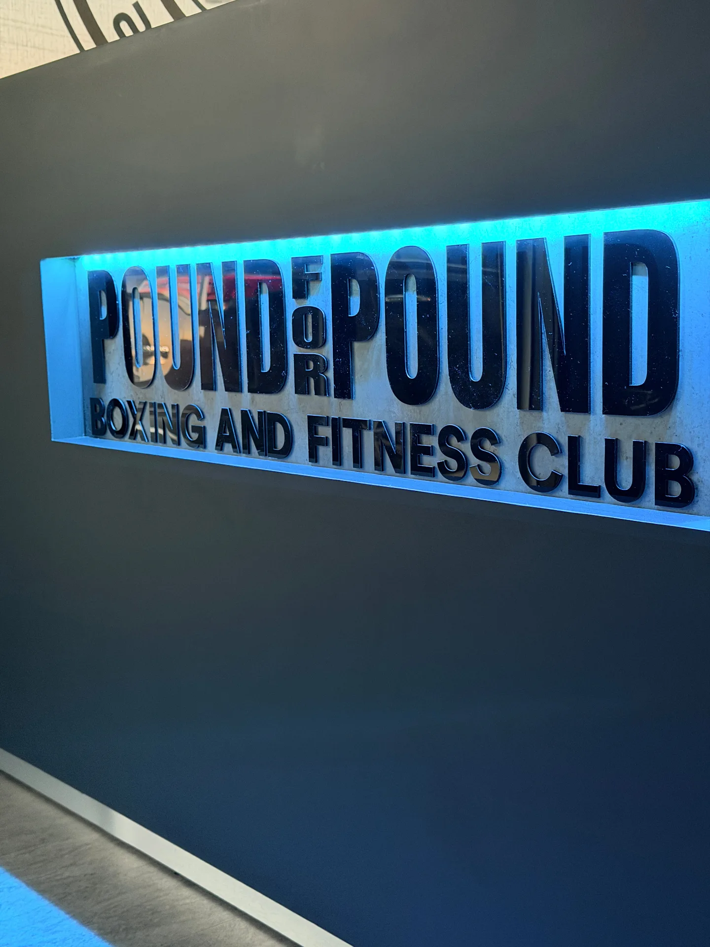 Pound for Pound illuminated business sign installation in Delaware